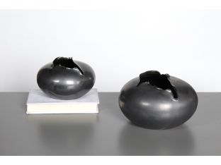 Set of 2 Tambora Vases